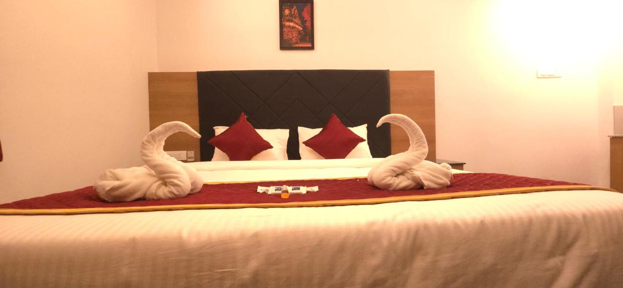 فندق Shreem Sesha Sai Residency Tiruvannāmalai المظهر الخارجي الصورة