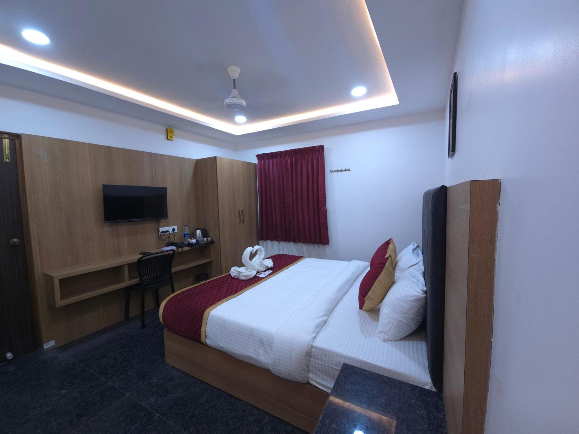 فندق Shreem Sesha Sai Residency Tiruvannāmalai المظهر الخارجي الصورة