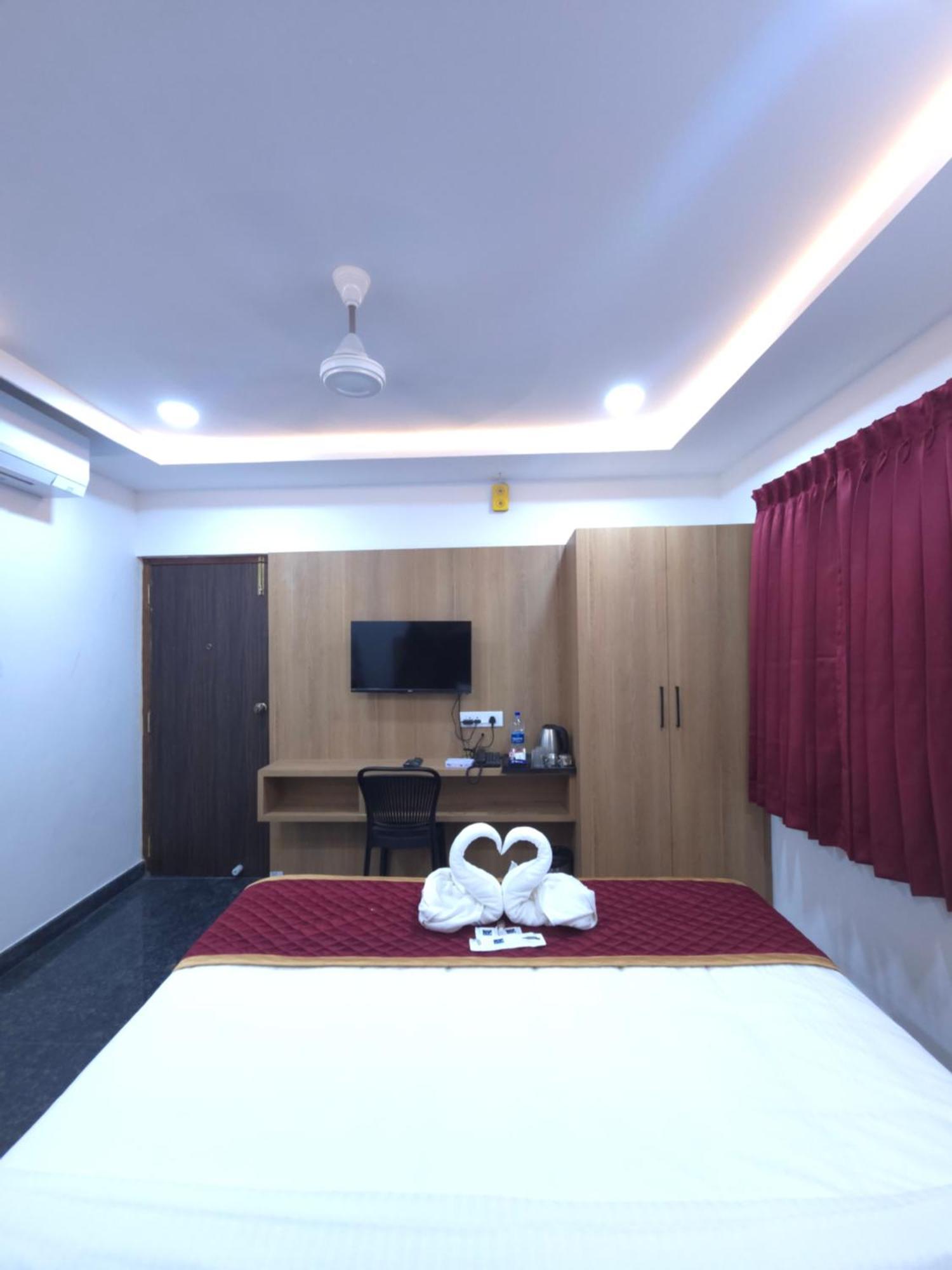 فندق Shreem Sesha Sai Residency Tiruvannāmalai المظهر الخارجي الصورة
