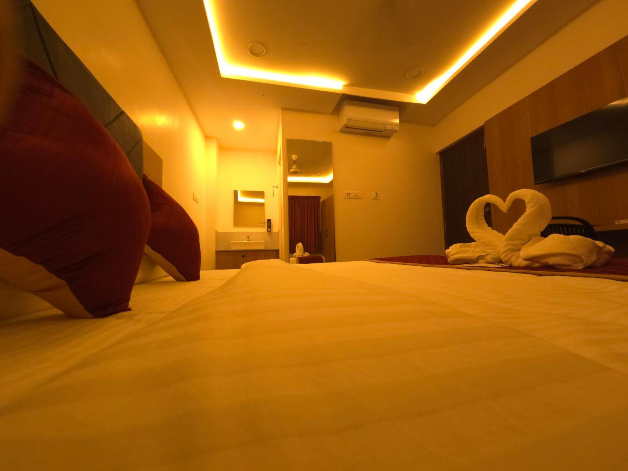 فندق Shreem Sesha Sai Residency Tiruvannāmalai المظهر الخارجي الصورة