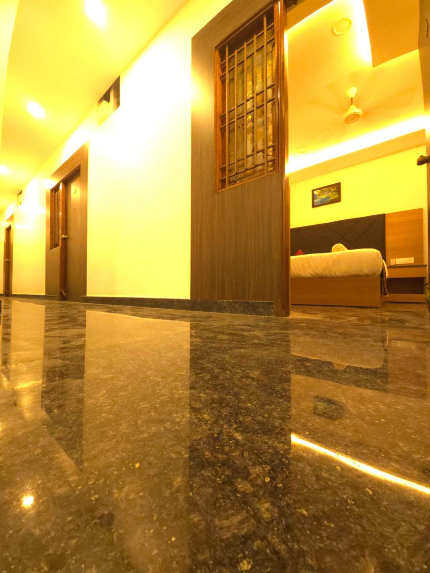 فندق Shreem Sesha Sai Residency Tiruvannāmalai المظهر الخارجي الصورة